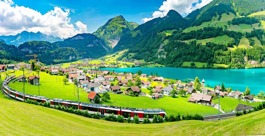 Sunrise over Paris rooftops – Europe Tour Italy Austria Switzerland France farewell