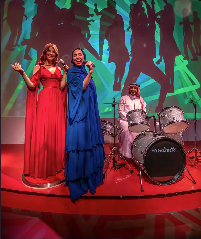 Discover the best UAE activities and experiences with Garnet Tourism.