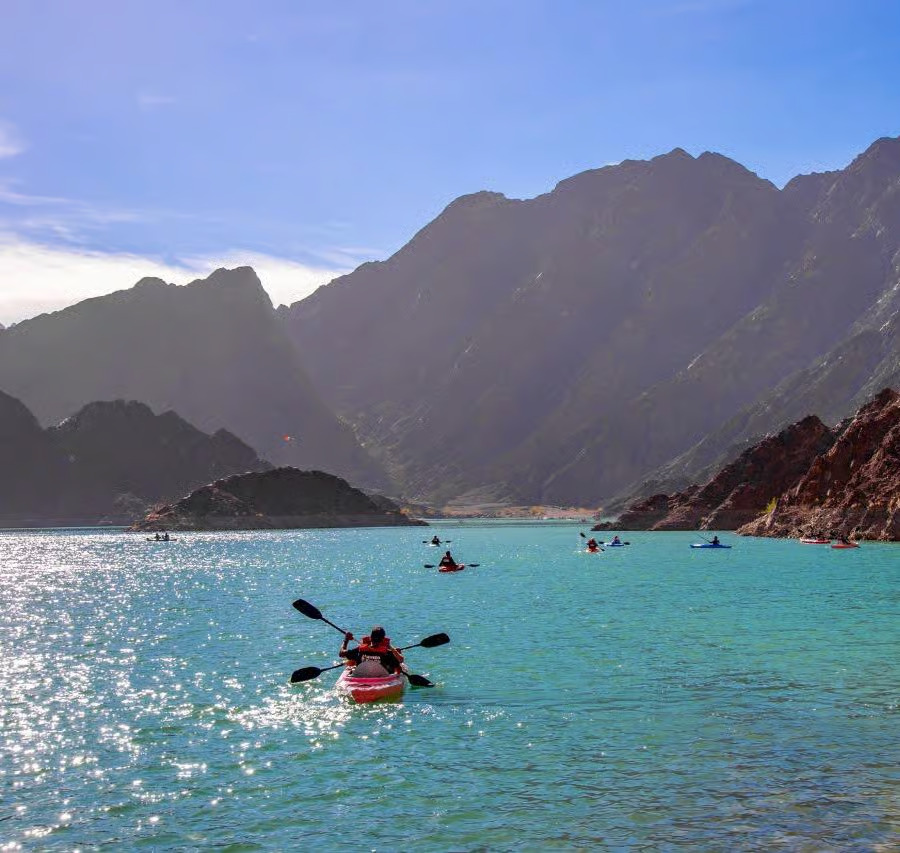 Discover the best UAE activities and experiences with Garnet Tourism.