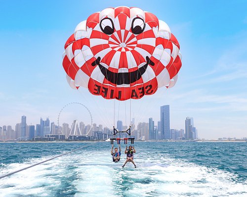 Discover the best UAE activities and experiences with Garnet Tourism.