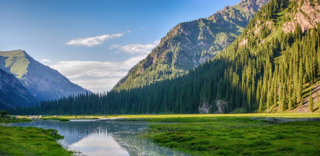 Kyrgyzstan Tour Package - Garnet Tourism